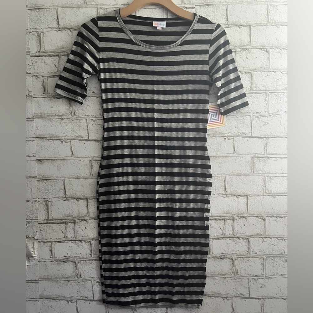 NEW! Short Sleeve Striped T-Shirt Midi Dress LuLaRoe Julia size XXS - Picture 1 of 8